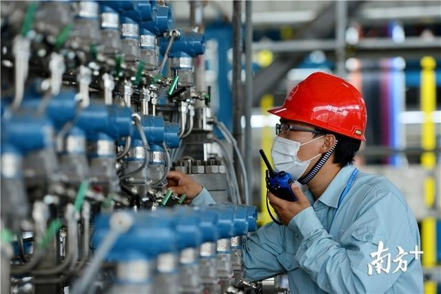 廣東規(guī)上工業(yè)增加值連續(xù)6個月回升，工業(yè)投資項目落地牽引產(chǎn)業(yè)蓄能