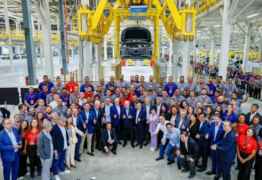 比亞迪第1400萬輛新能源車在巴西工廠下線